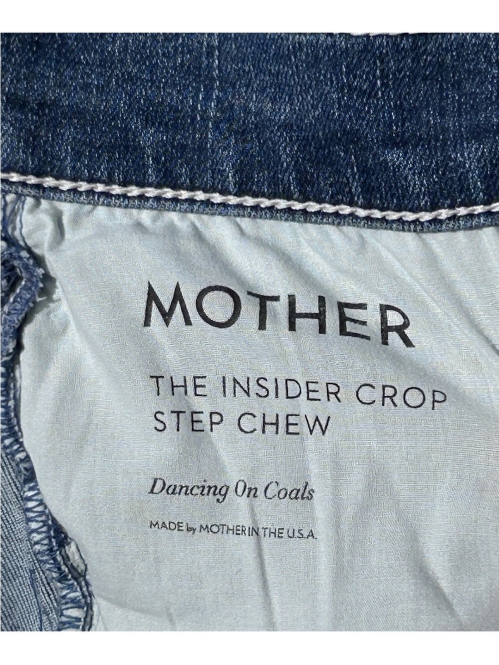 MOTHER The Insider Crop Step Chew Distressed Jeans in Dancing on Coals Size 30 - Picture 5 of 16